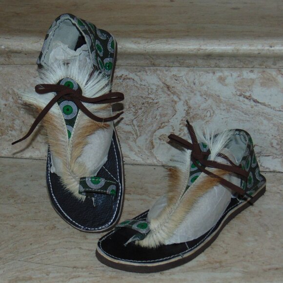 Boho Hippie African Springbok Fur Hide Zulu Imbadada Leather Batik Sandals Women - Picture 1 of 14